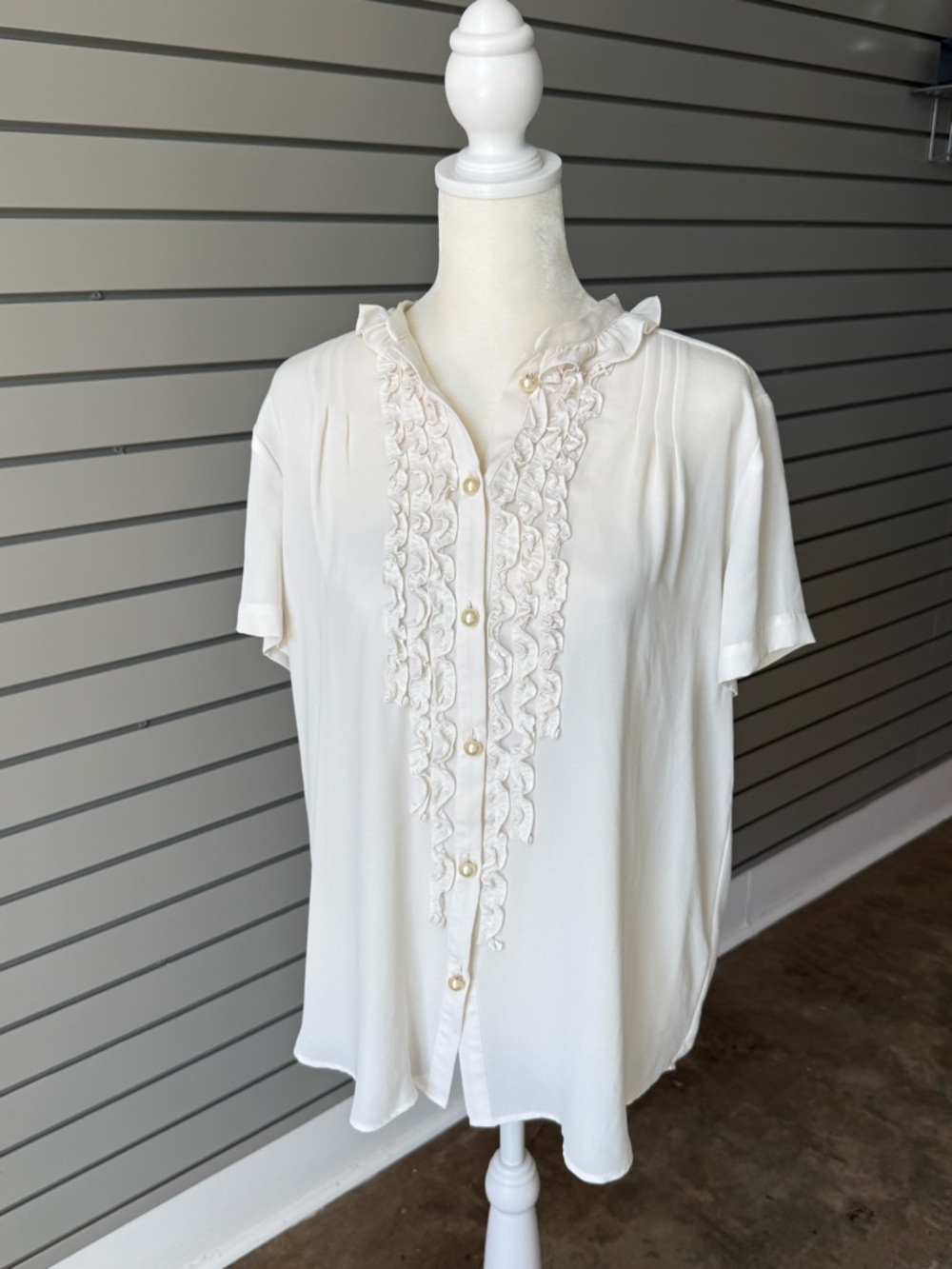 Ann Taylor Cream Ruffle Front Button Blouse